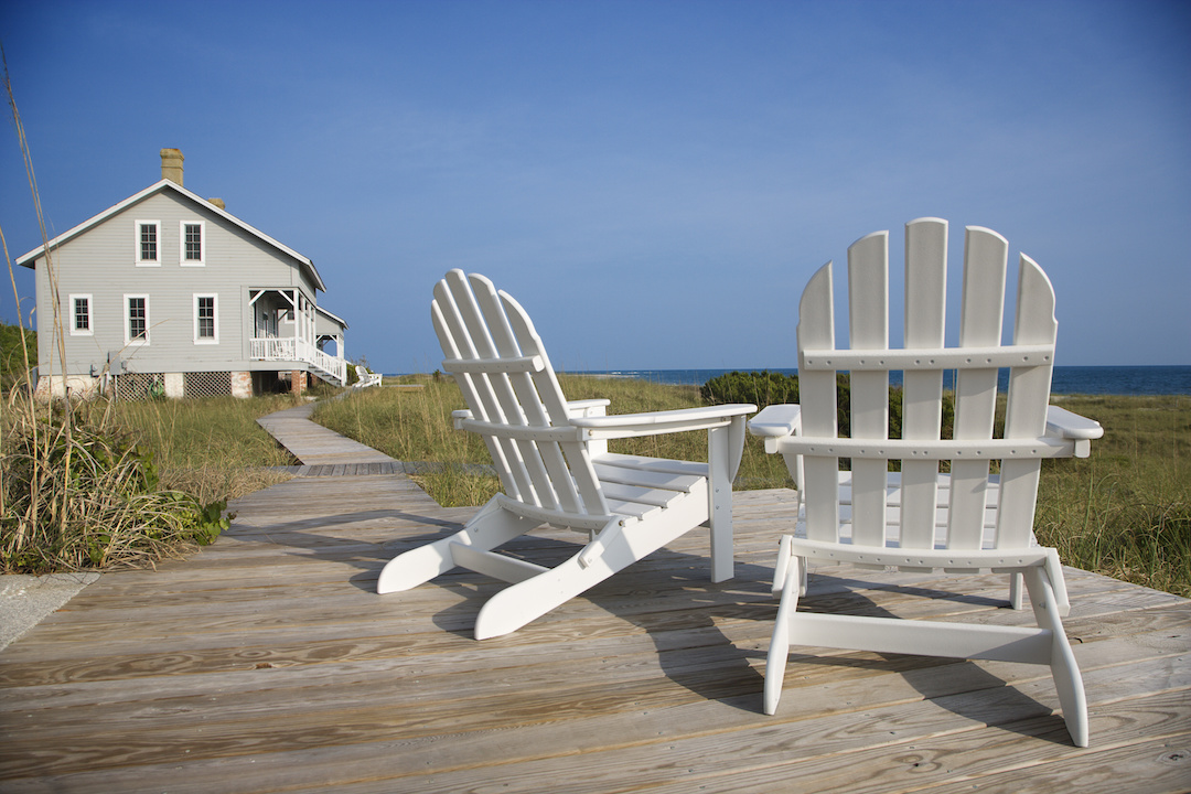 Guide to Homeowners Insurance in Coastal Areas | InsuraMatch